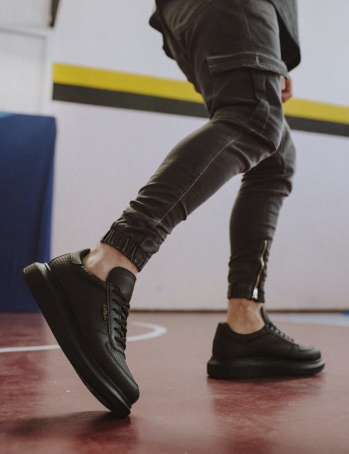 Ανδρικά μαύρα Sneakers δερματίνη ανάγλυφο σχέδιο 0422020BT φωτογραφία
